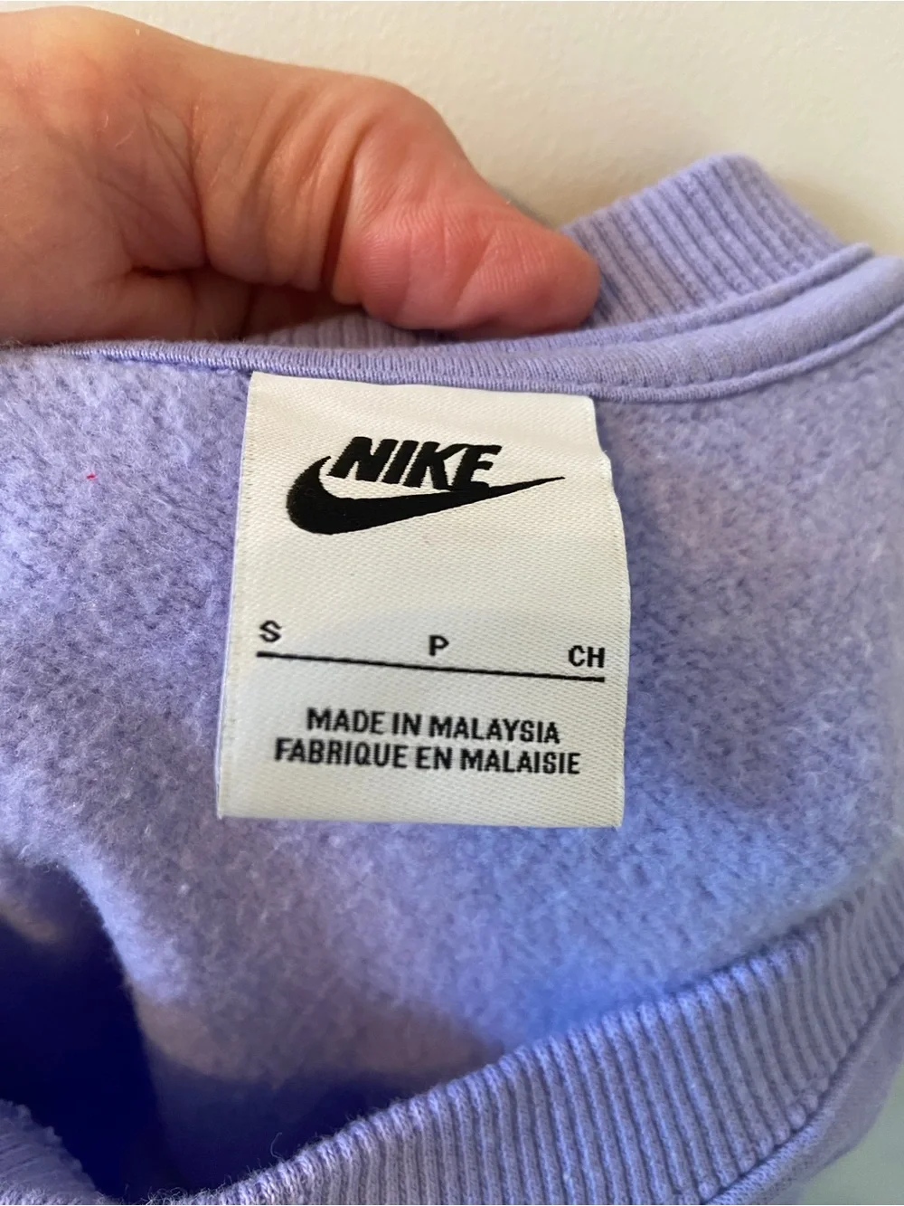 Nike Lavender Crewneck Sweatshirt with Black Swoosh